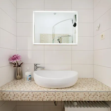 Diana In Bei Nin וילה