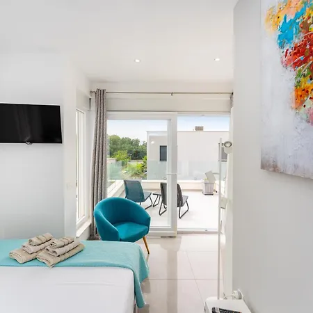 וילה Diana In Bei Nin זאטון