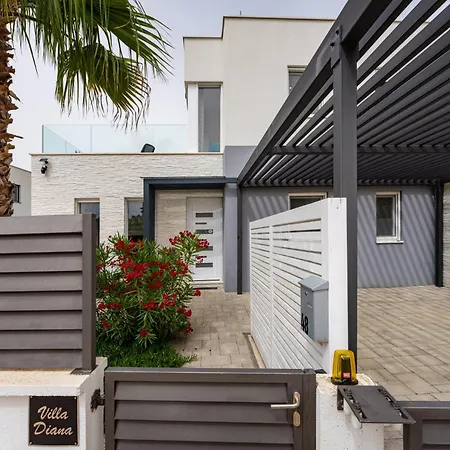 Villa Diana In Bei Nin *