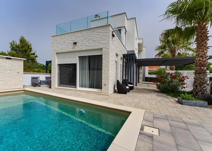 Diana In Bei Nin Villa