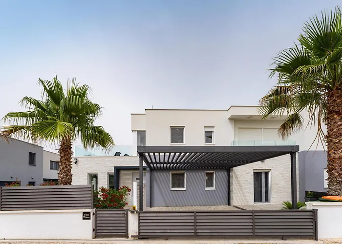 Villa Diana In Bei Nin